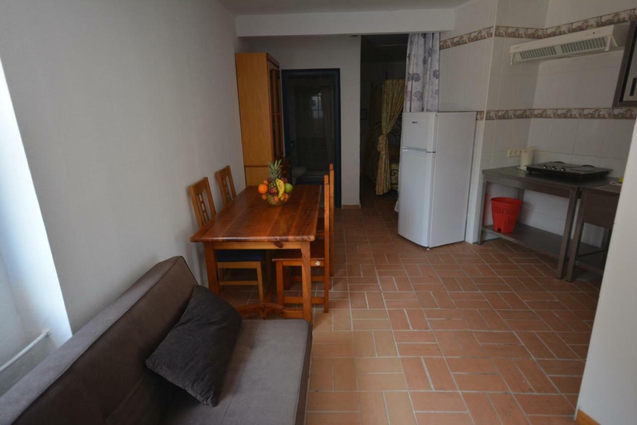 יורט דה מאר Lloret Apartments מראה חיצוני תמונה